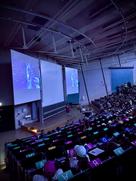 Mit KI auf Abenteuerreise mit Prof. Heike Leutheuser